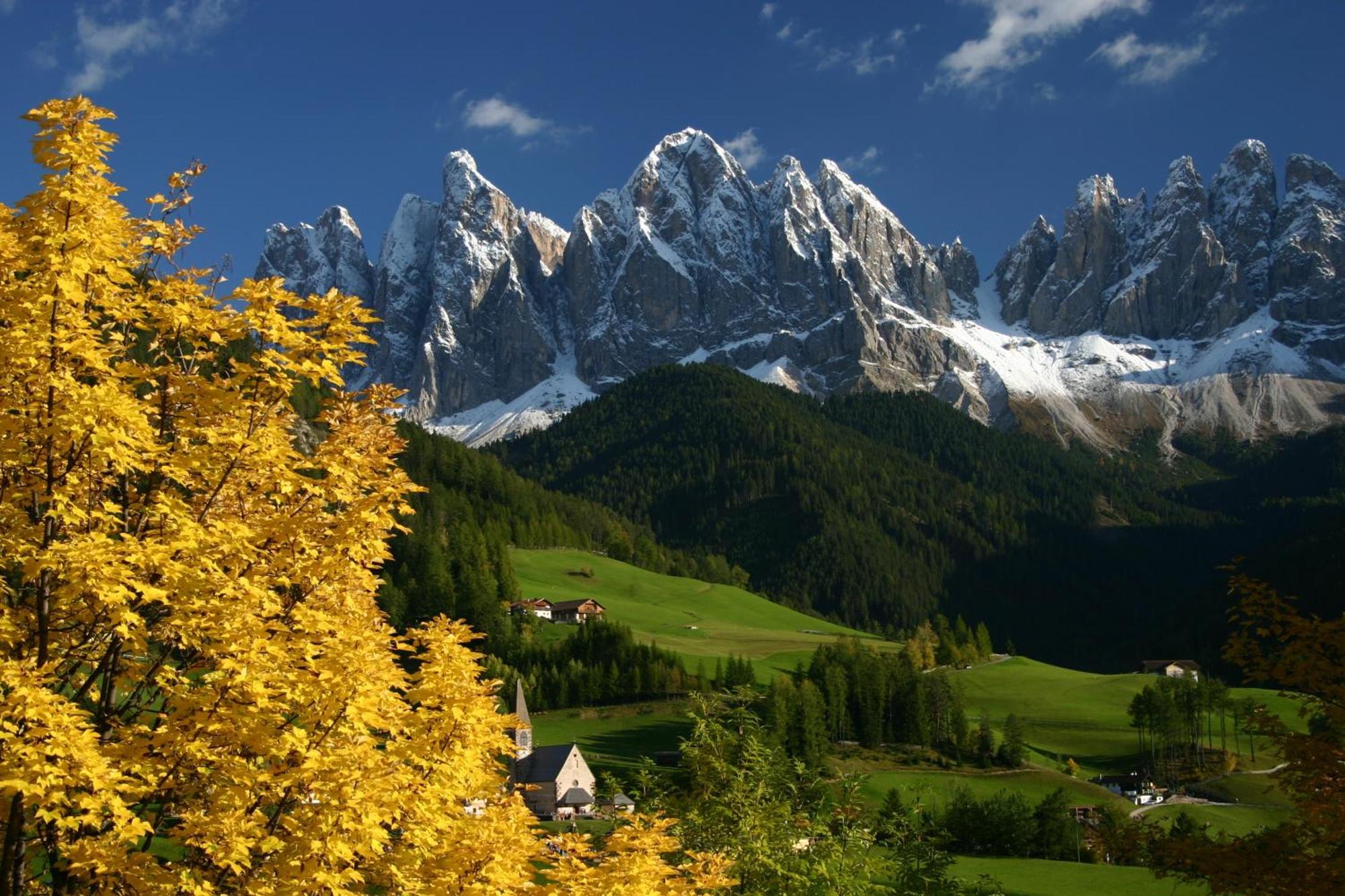 Raschoetzhof Funes  Exteriér fotografie